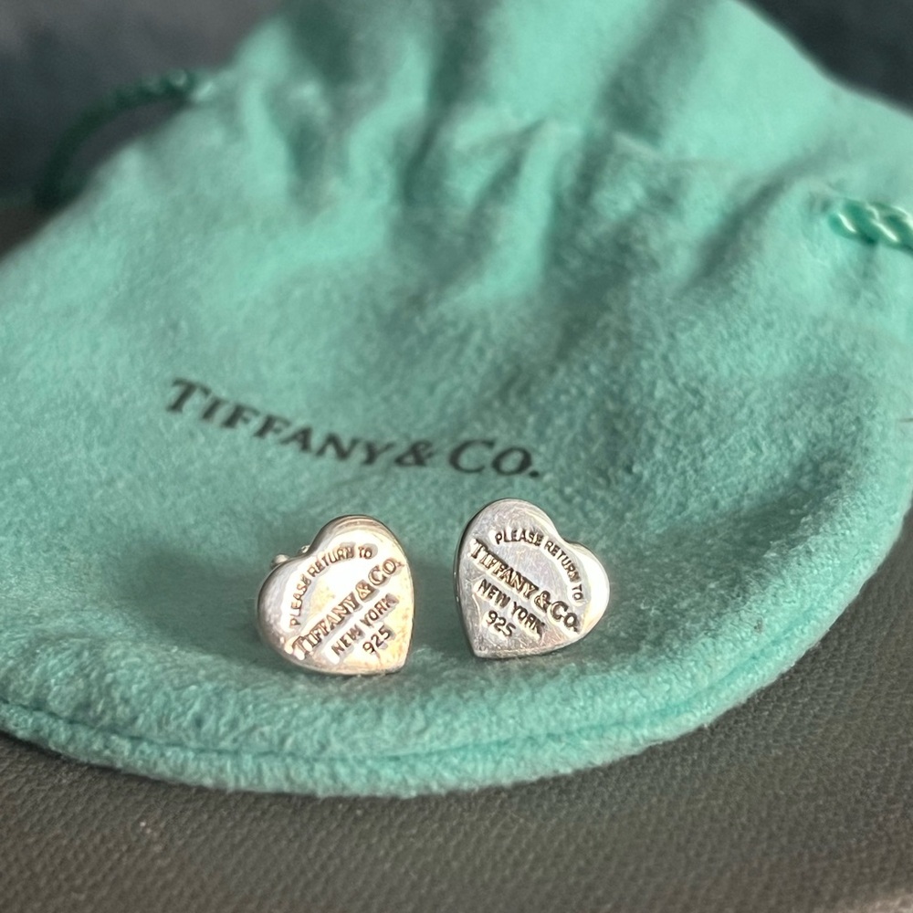 Return to Tiffany™ Heart Tag 925 Sterling Silver Stud Earrings